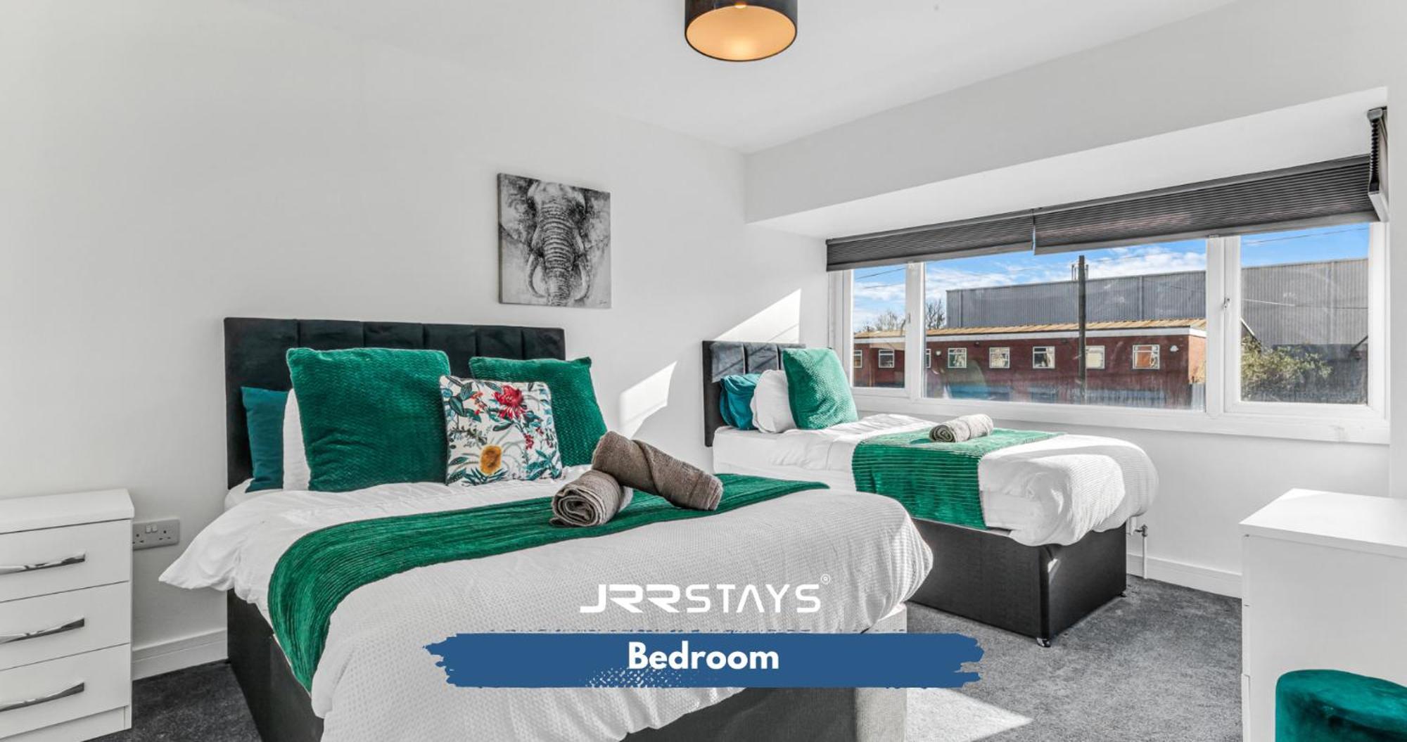 Tipton 3 Bedroom House Garden Sleeps 7 - Jrr Stays Coseley 外观 照片
